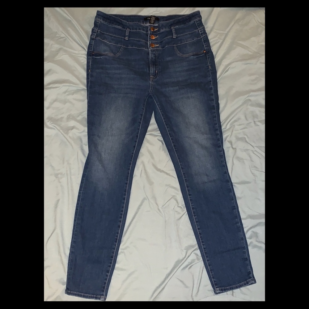 Refuge (Charlotte Russe) Skinny Jeans
